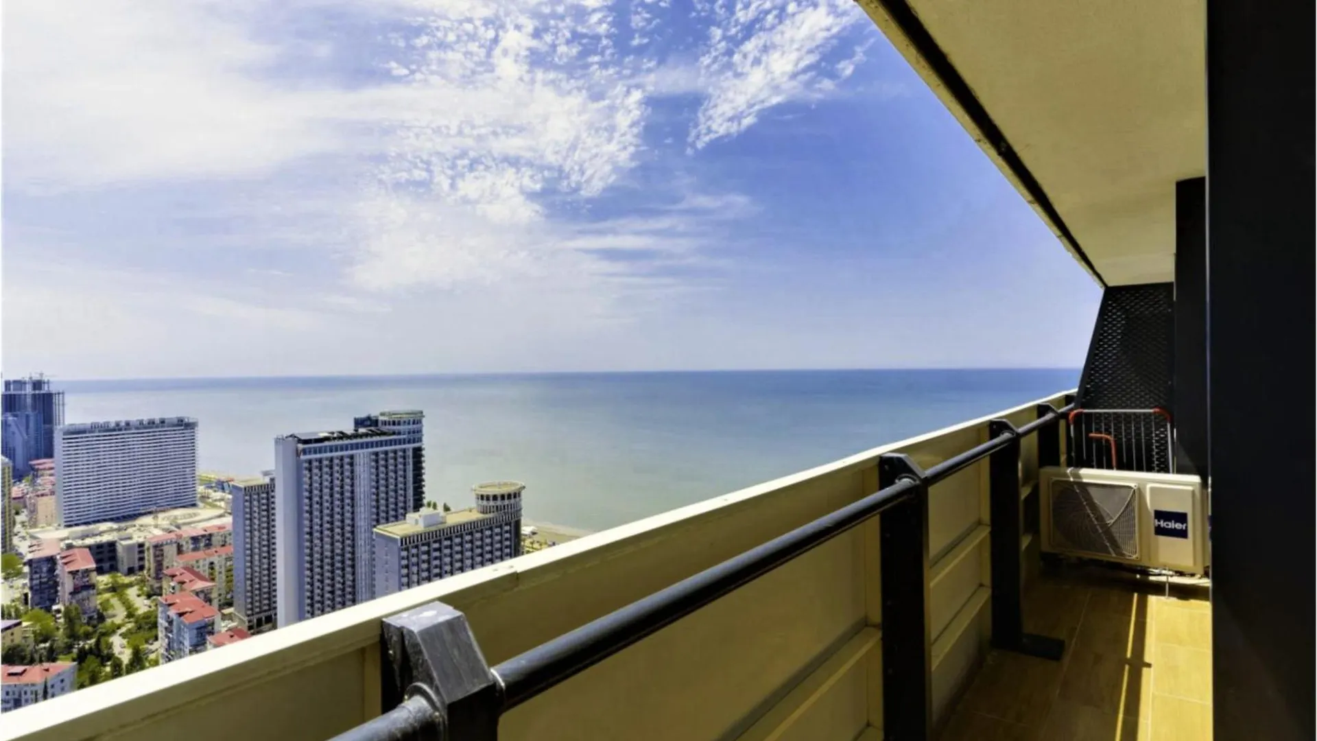 Incredible Sea View Aparthotel In Orbi City Batumi 0*,  Grúzia