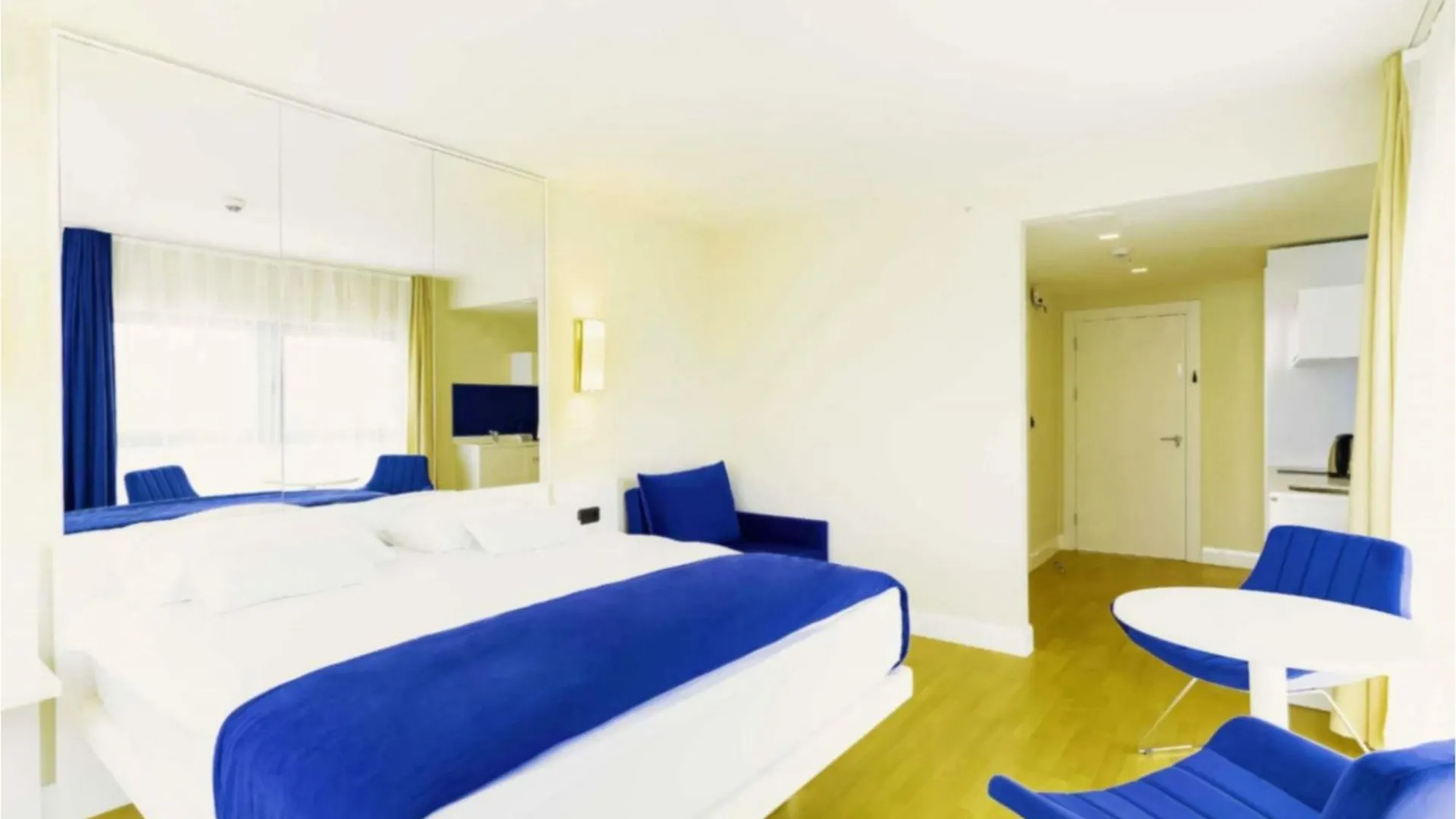 Incredible Sea View Aparthotel In Orbi City Batumi